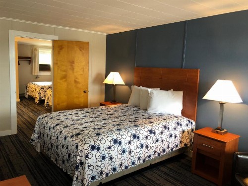 Edenbrook Motel - image 10