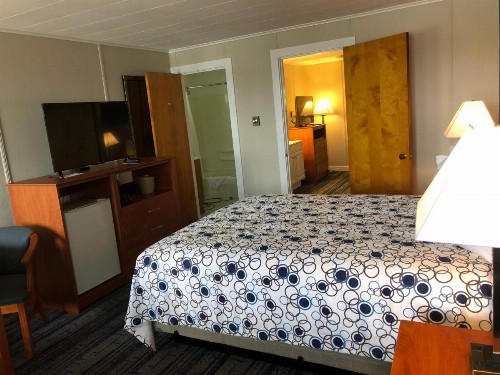 Edenbrook Motel - image 11