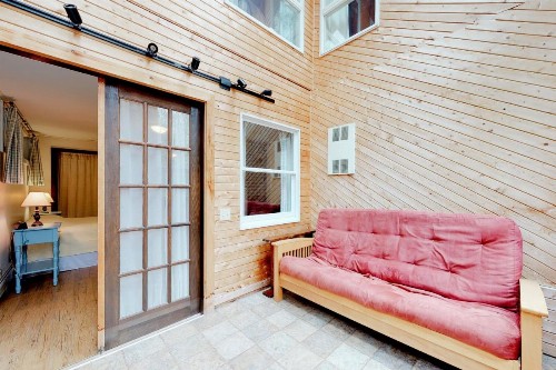 Otter Creek Acadia House - image 11