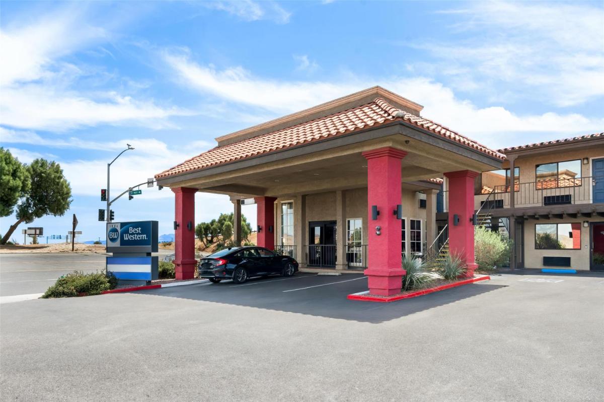 Best Western Desert Villa Inn - main image