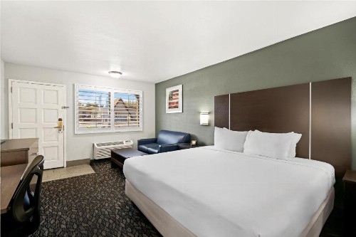 Best Western Desert Villa Inn - image 23