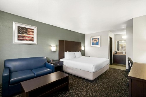 Best Western Desert Villa Inn - image 31