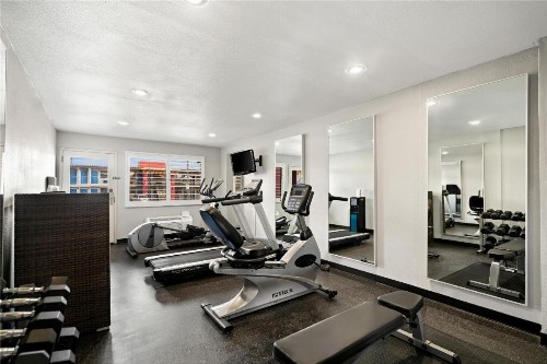 Best Western Desert Villa Inn - image 33