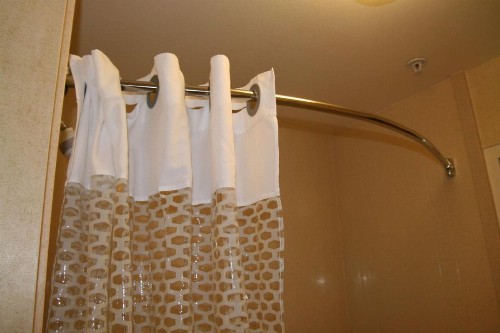 Hampton Inn and Suites Barstow - image 18
