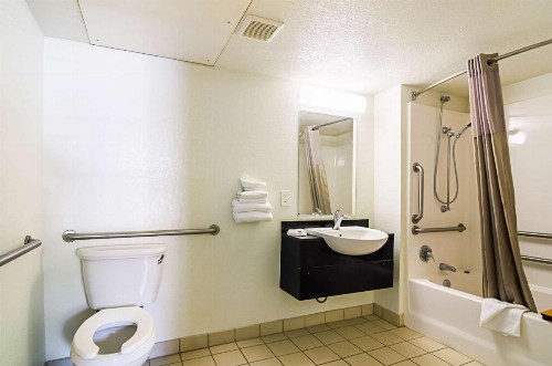 Motel 6-Barstow CA - image 11