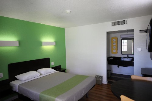 Motel 6-Barstow CA - image 21