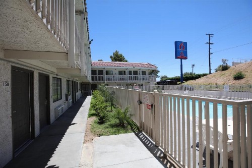 Motel 6-Barstow CA - image 22