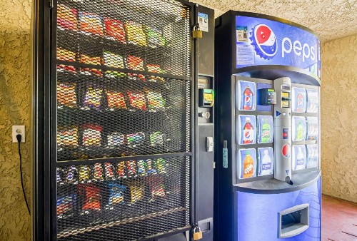 Motel 6-Barstow CA - image 29