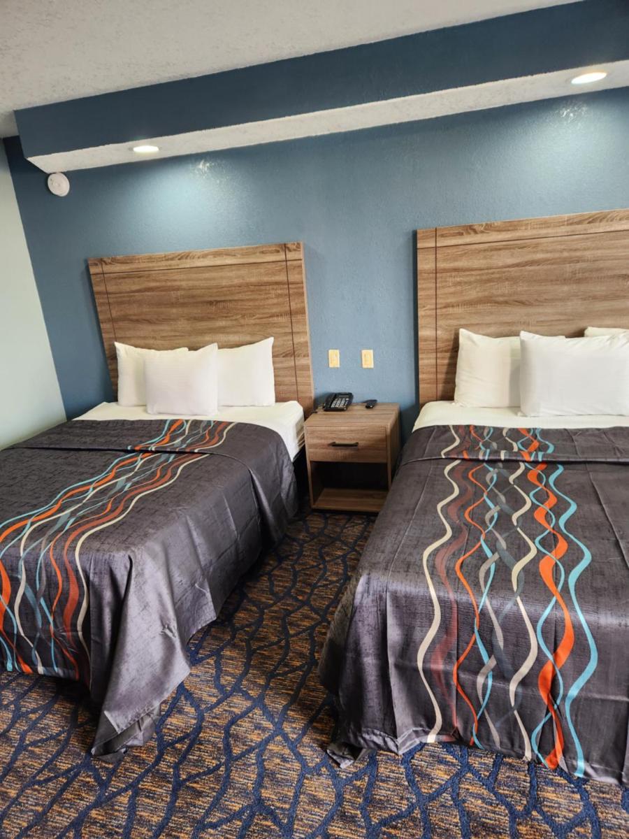 Travelodge by Wyndham Barstow - image 5