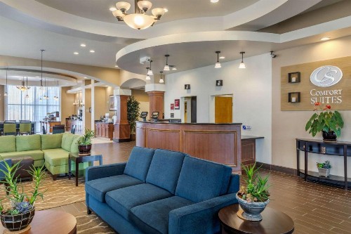 Comfort Suites Barstow near I-15 - image 2