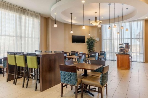 Comfort Suites Barstow near I-15 - image 25