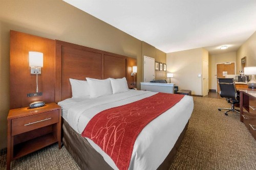 Comfort Suites Barstow near I-15 - image 3