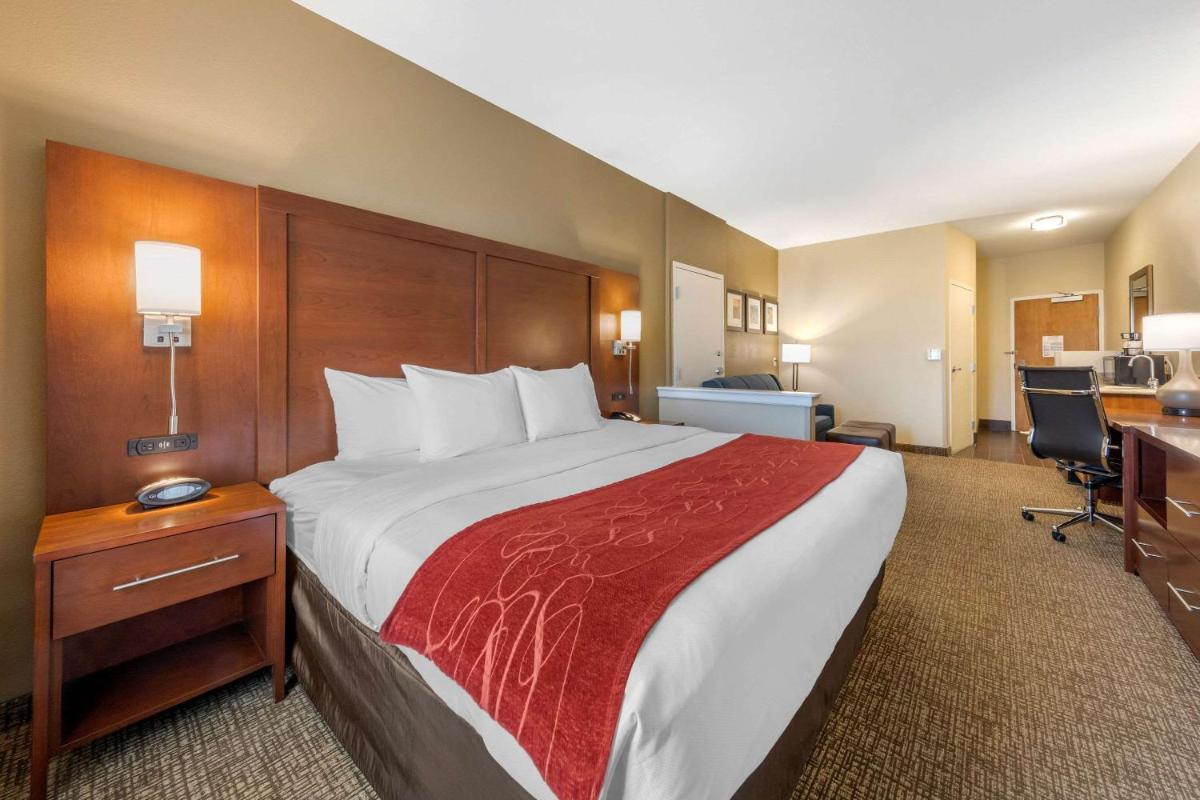 Comfort Suites Barstow near I-15 - image 3