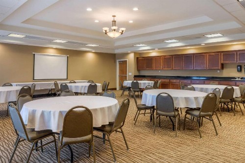 Comfort Suites Barstow near I-15 - image 31
