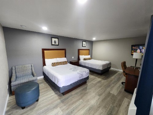 Stardust Inn - image 13