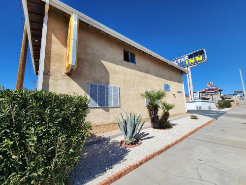 Stardust Inn - image 2