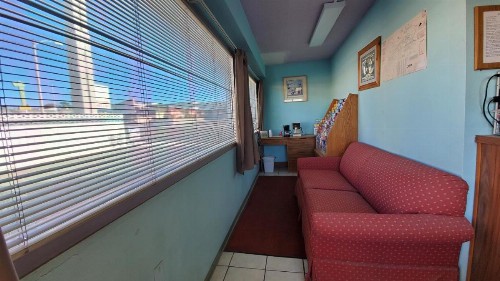 Stardust Inn - image 27