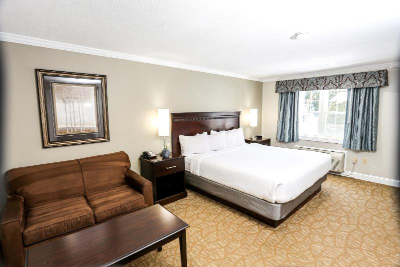 Golden Apple Inn - main image