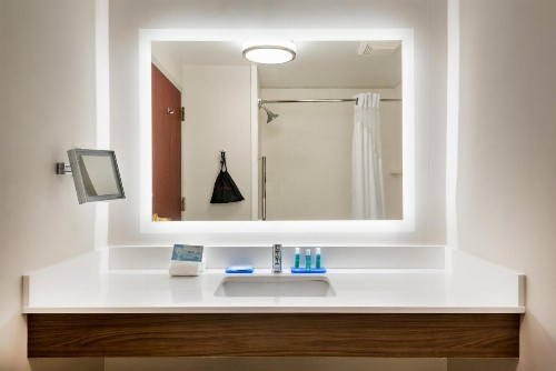 Holiday Inn Express Hotel & Suites Bartow an IHG Hotel - image 14