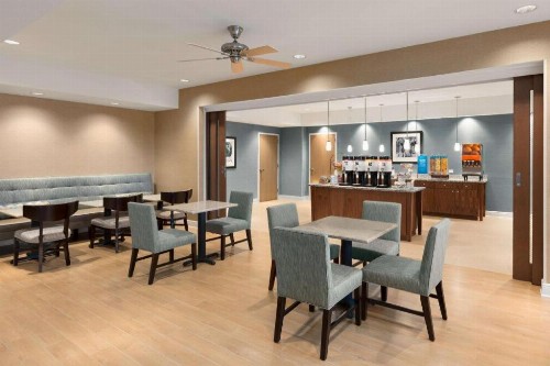 Hampton Inn - Bartow - image 3