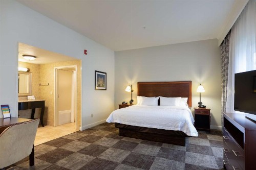 Hampton Inn & Suites Baton Rouge - I-10 East - image 22