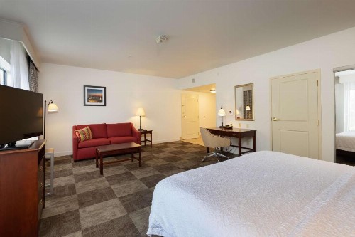 Hampton Inn & Suites Baton Rouge - I-10 East - image 35