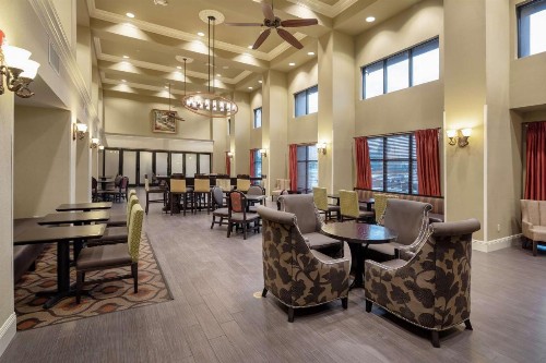 Hampton Inn & Suites Baton Rouge - I-10 East - image 4