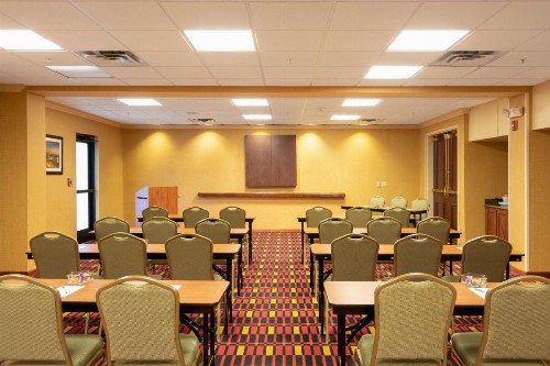 Hampton Inn & Suites Baton Rouge - I-10 East - image 44