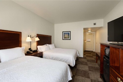 Hampton Inn & Suites Baton Rouge - I-10 East - image 45