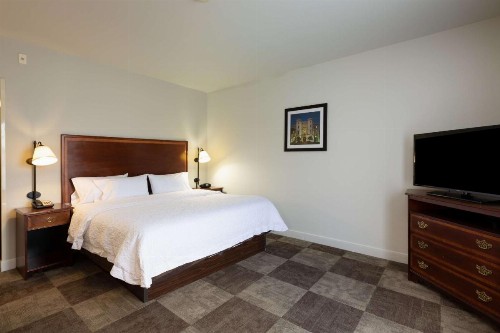 Hampton Inn & Suites Baton Rouge - I-10 East - image 47