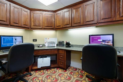 Hampton Inn & Suites Baton Rouge - I-10 East - image 49