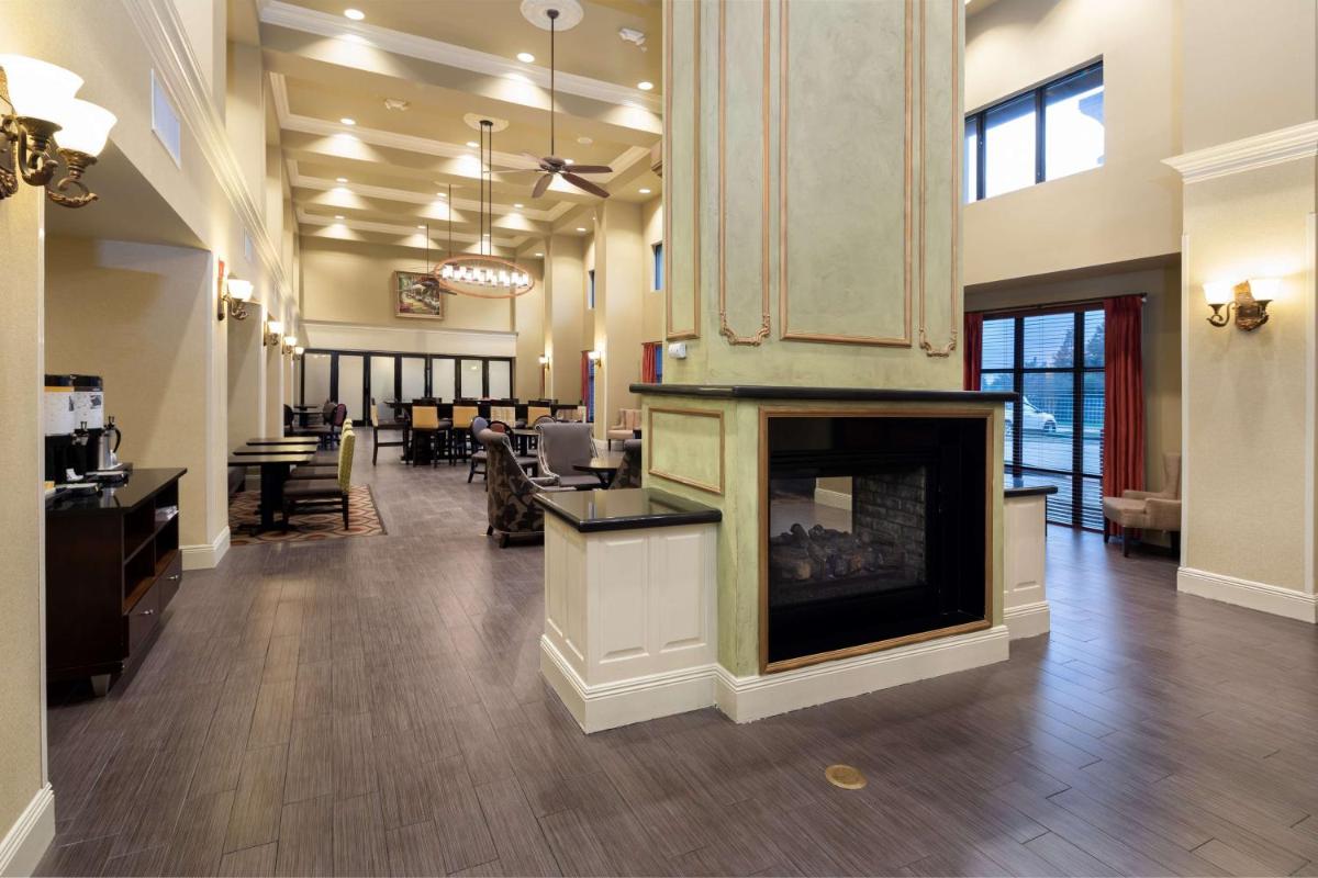 Hampton Inn & Suites Baton Rouge - I-10 East - image 5