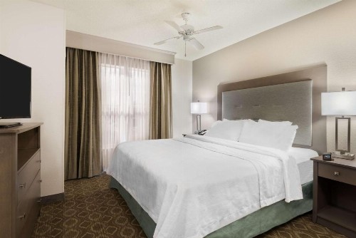 Homewood Suites Baton Rouge - image 16