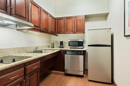 Homewood Suites Baton Rouge - image 21