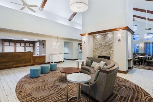 Homewood Suites Baton Rouge - image 4