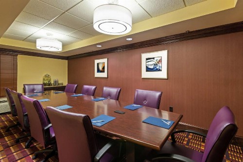 Hampton Inn I-10 & College Drive - image 21