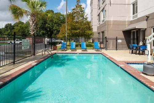 Hilton Garden Inn Baton Rouge Airport - image 7