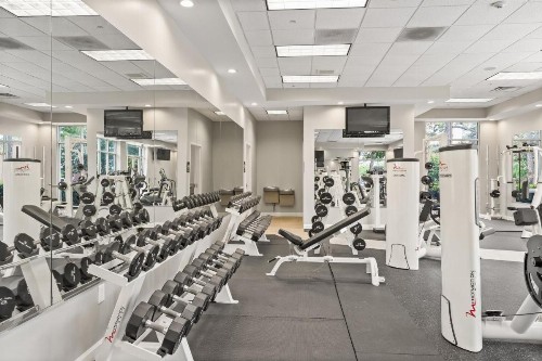 Holiday Inn Baton Rouge College Drive I-10 an IHG Hotel - image 15