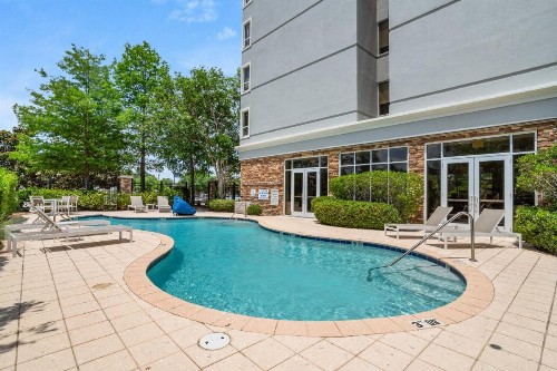 Holiday Inn Baton Rouge College Drive I-10 an IHG Hotel - image 33