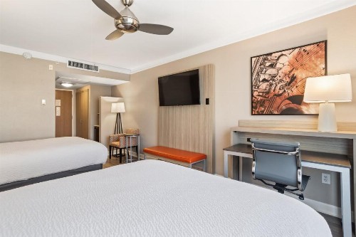 Holiday Inn Baton Rouge College Drive I-10 an IHG Hotel - image 34