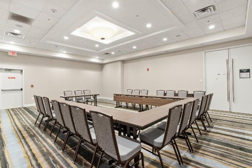 Holiday Inn Baton Rouge College Drive I-10 an IHG Hotel - image 49
