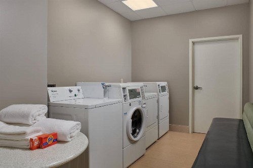 SpringHill Suites by Marriott Baton Rouge North / Airport - image 18