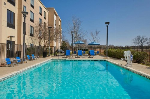 SpringHill Suites by Marriott Baton Rouge North / Airport - image 20