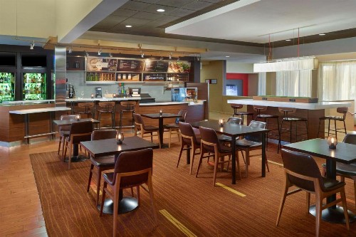 Courtyard by Marriott Baton Rouge Acadian Centre/LSU Area