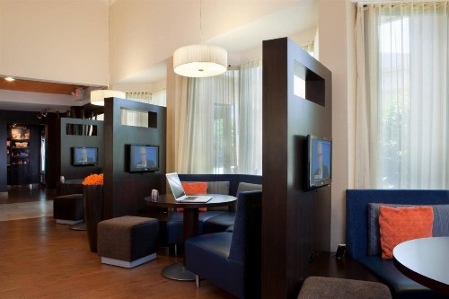 Courtyard by Marriott Baton Rouge Acadian Centre/LSU Area - image 14