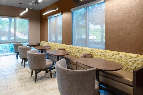 SpringHill Suites by Marriott Baton Rouge South - image 16