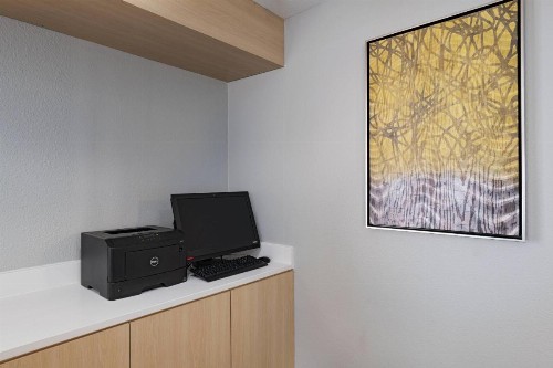 TownePlace Suites by Marriott Baton Rouge South - image 17