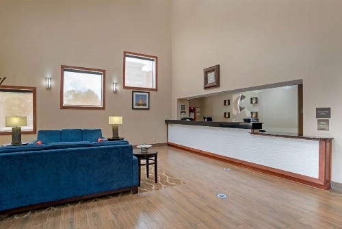 Comfort Inn University Area - image 29