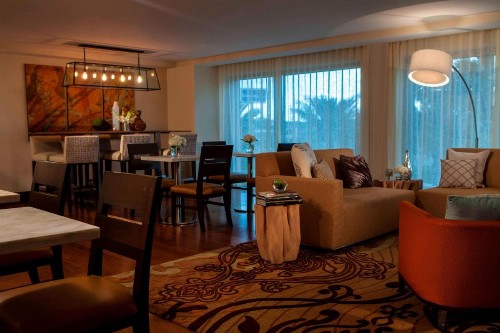 Renaissance Baton Rouge Hotel - image 37