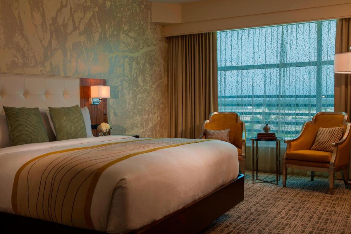 Renaissance Baton Rouge Hotel - image 6